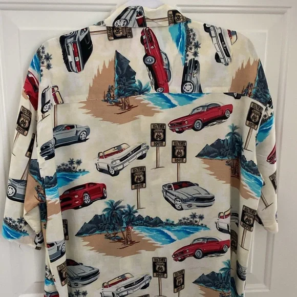 Vintage Mustang Cars Casual Button Down Shirt. Made in Korea. Size Medium - Picture 8 of 11